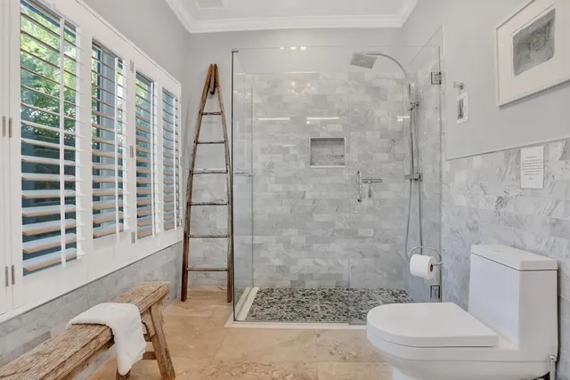 $1,995,000 | 2013 Northeast 32nd Avenue, Fort Lauderdale, FL 33305