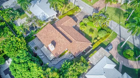 $1,995,000 | 2013 Northeast 32nd Avenue, Fort Lauderdale, FL 33305