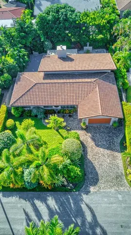 $1,995,000 | 2013 Northeast 32nd Avenue, Fort Lauderdale, FL 33305