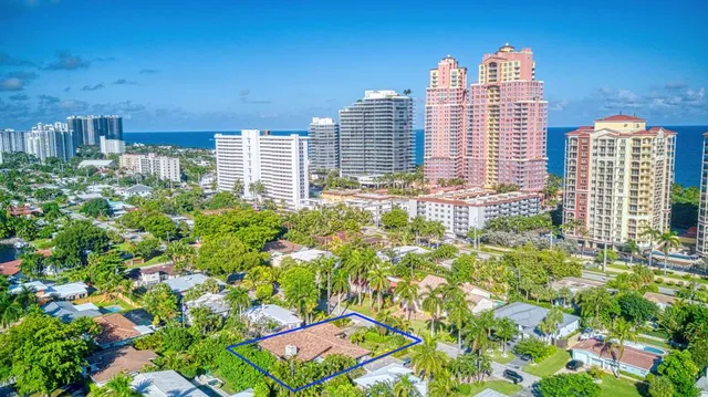 $1,995,000 | 2013 Northeast 32nd Avenue, Fort Lauderdale, FL 33305