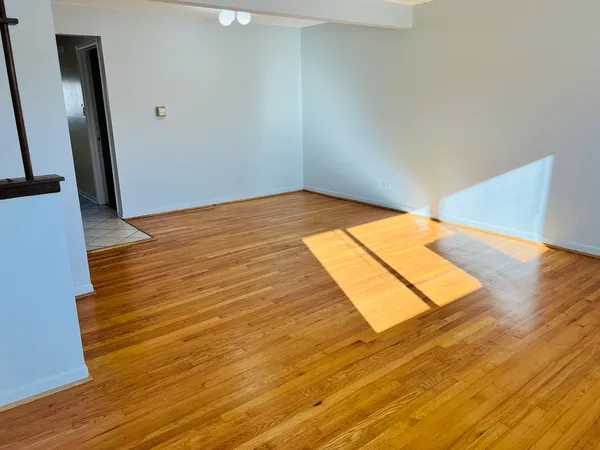 $1,250 | 10376 Michael Todd Terrace, Unit G, Glenview, IL 60025