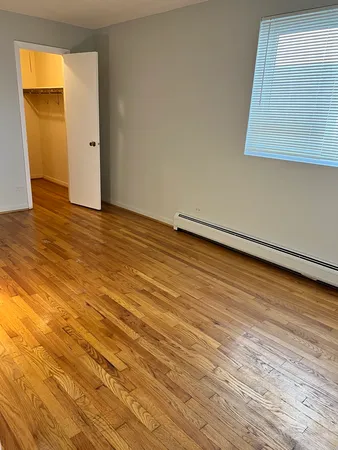 $1,250 | 10376 Michael Todd Terrace, Unit G, Glenview, IL 60025