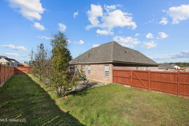 $401,500 | 100 Coldwater Circle, Clinton, MS 39056