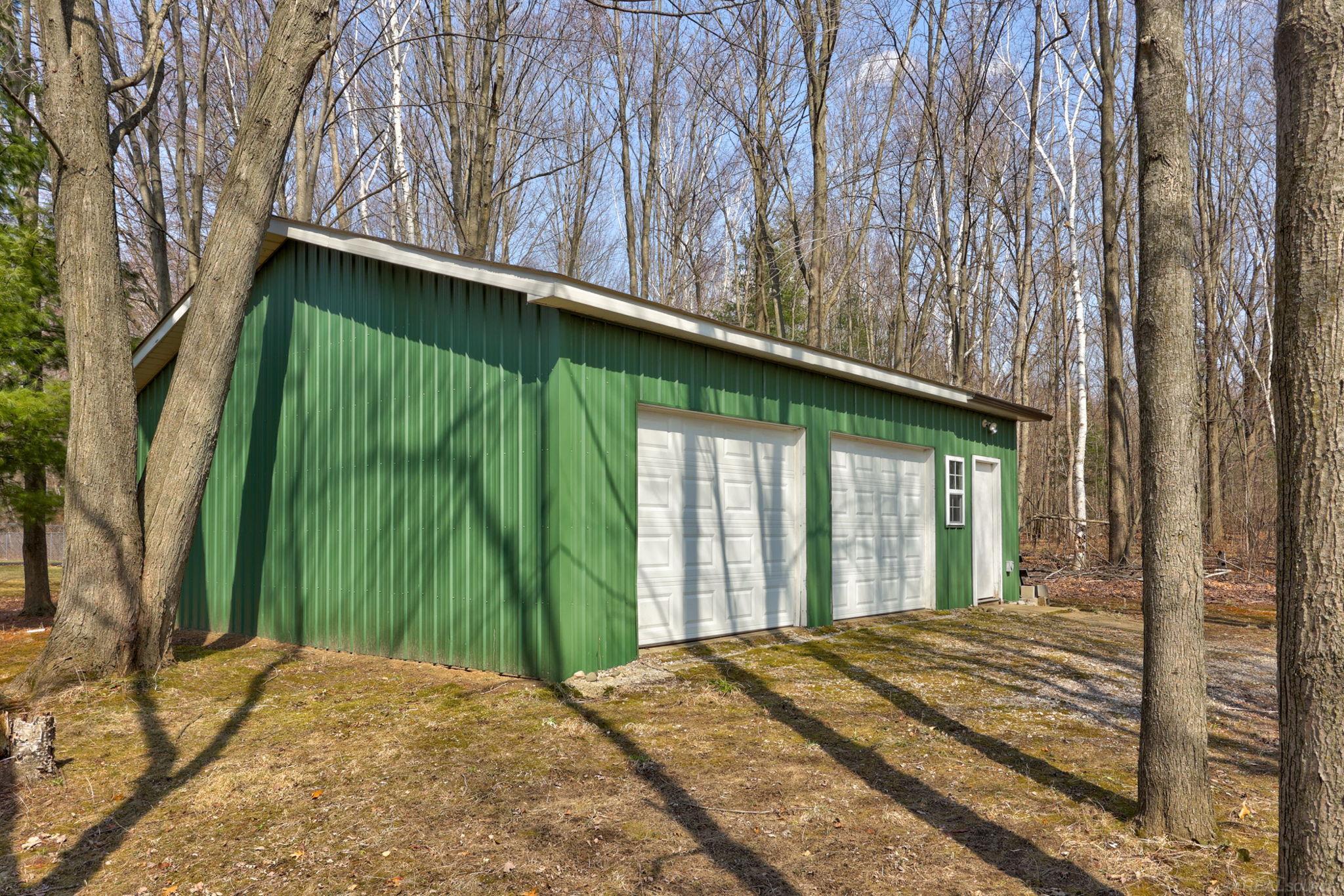 8191 Elms Road Birch Run, MI 48415 - Photo 36 of 55 50202999-1a18f4ff-190b-4e08-8139-478c3af44ed4.JPG