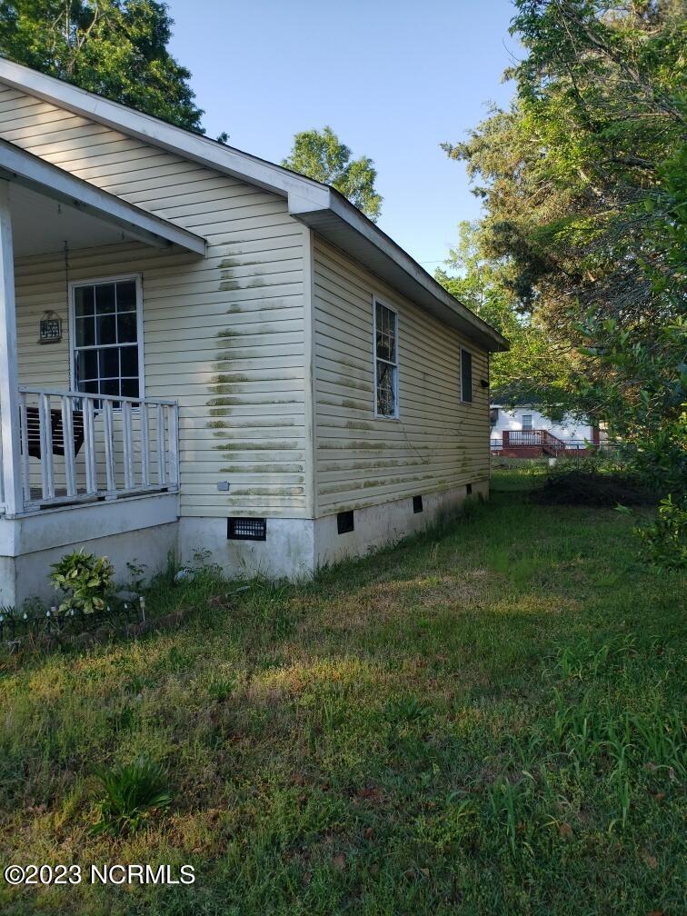 182 1st Aleo Avenue Rockingham, NC 28379 - Photo 3 of 30 182 1st 24
