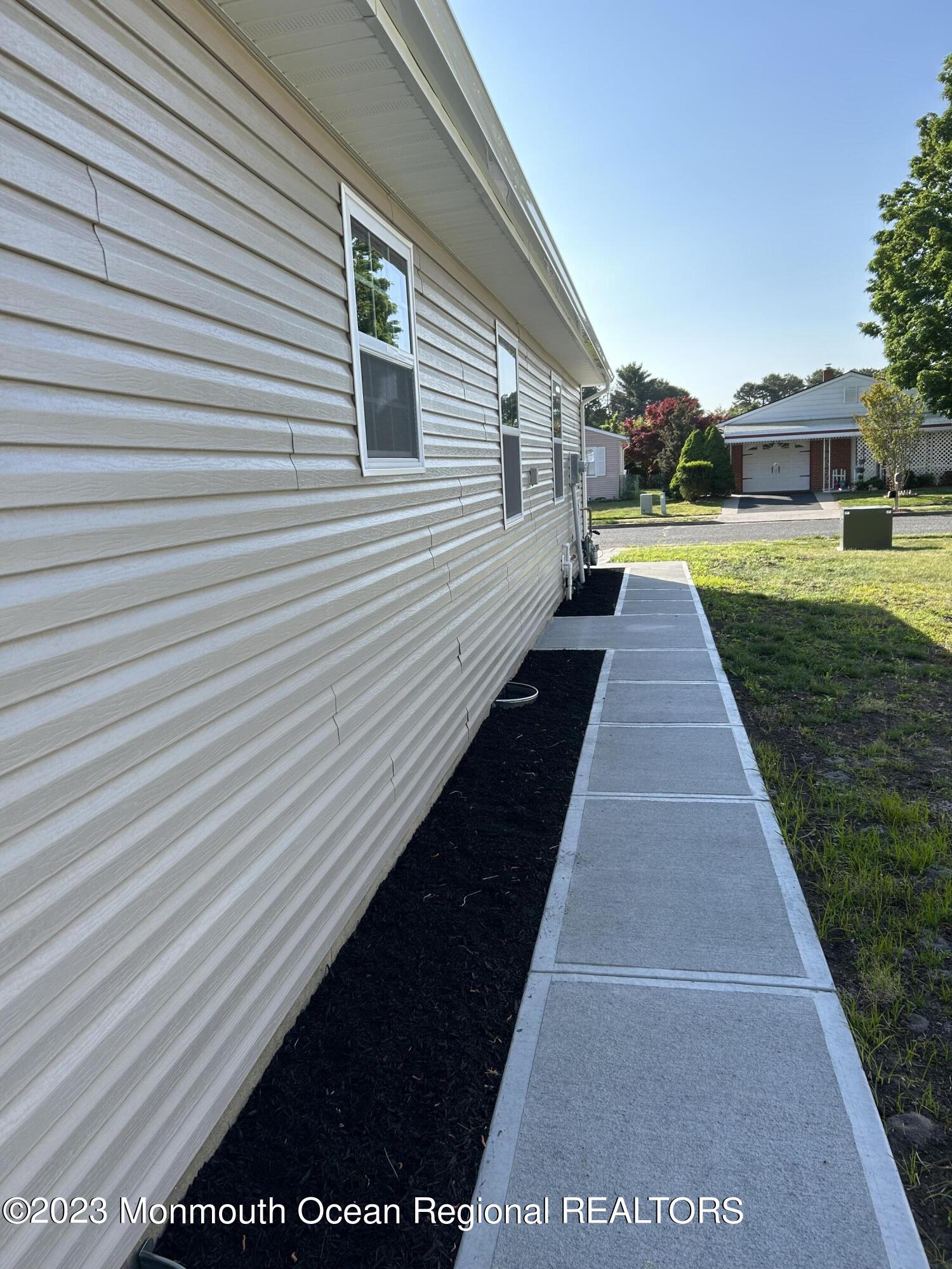 15 Togo Road Toms River, NJ 08757 - Photo 3 of 30 58E216D1-D80C-4490-9DAB-1269049DF1C2