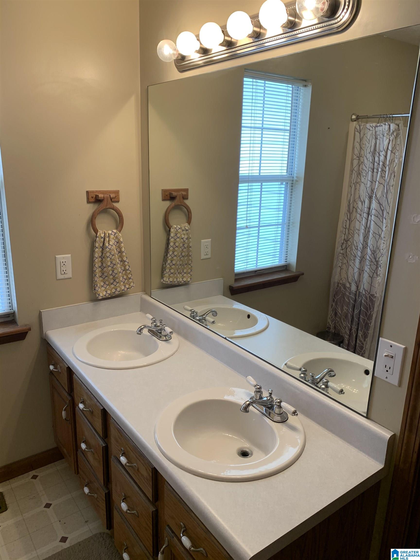 100 Chestnut Lane Hayden, AL 35079 - Photo 21 of 28