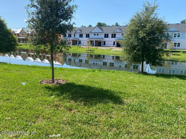 $2,295 | 243 Boracay Circle, St. Johns, FL 32259