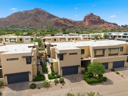 $2,999,900 | 5541 East Stella Lane, Paradise Valley, AZ 85253