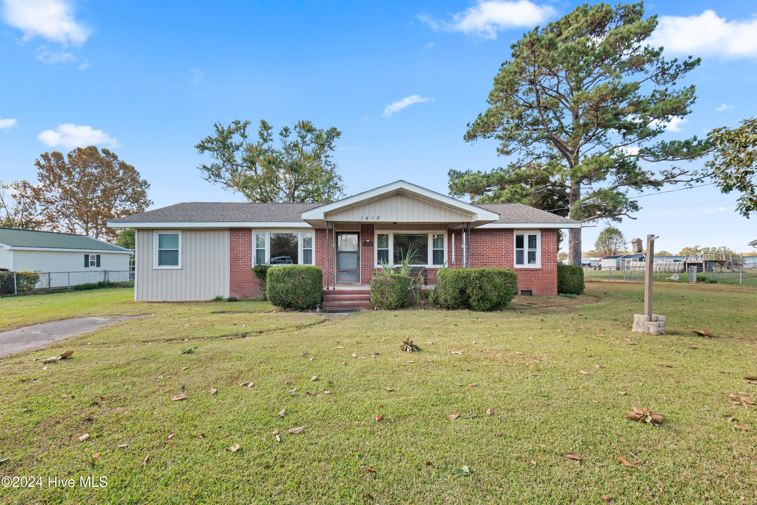 1408 Halltown Road Jacksonville, NC 28546 - Photo 1 of 26 DSC_1427