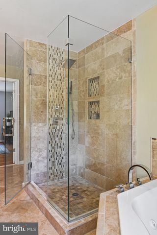 $1,657,000 | 1213 Meadow Green Lane, McLean, VA 22102