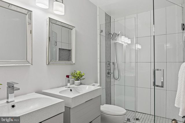 $1,657,000 | 1213 Meadow Green Lane, McLean, VA 22102