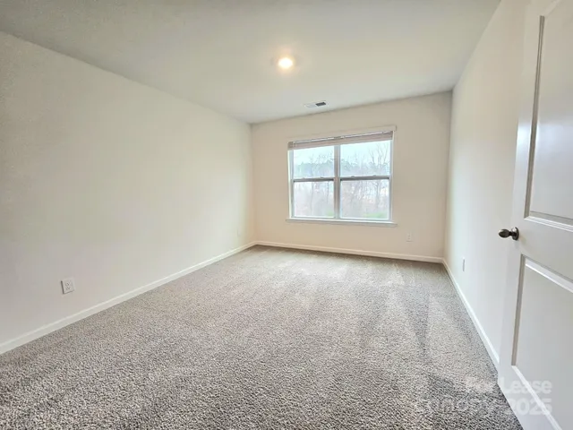 $2,400 | 537 Stroupe Road, Gastonia, NC 28056