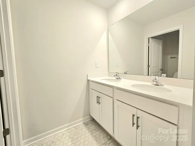 $2,400 | 537 Stroupe Road, Gastonia, NC 28056