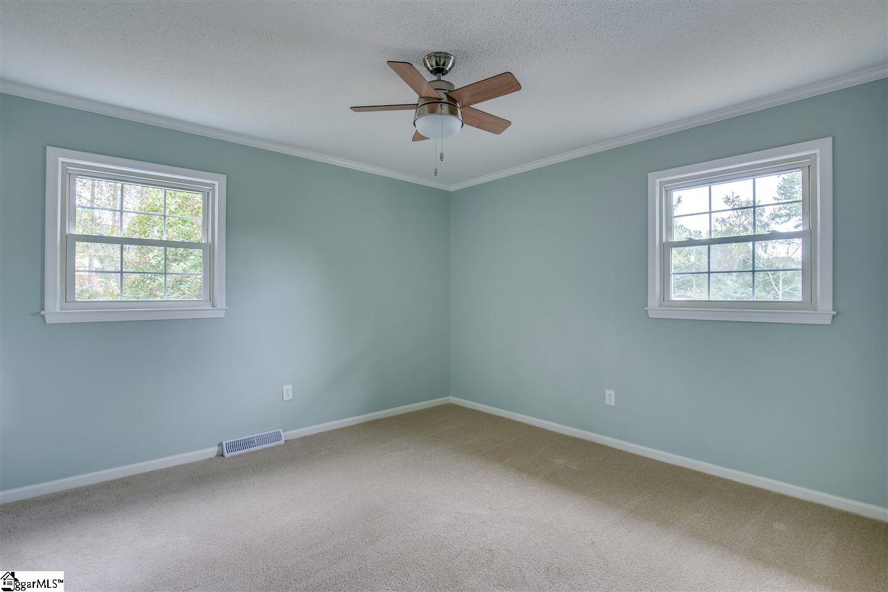 410 Capewood Road Simpsonville, SC 29680 - Photo 14 of 36 Gallery Image 14