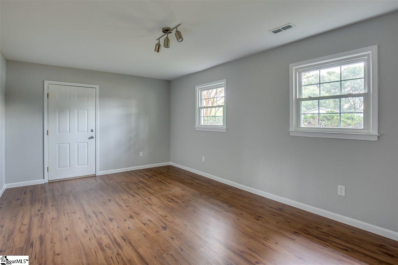 410 Capewood Road Simpsonville, SC 29680 - Photo 28 of 36 Gallery Image 28