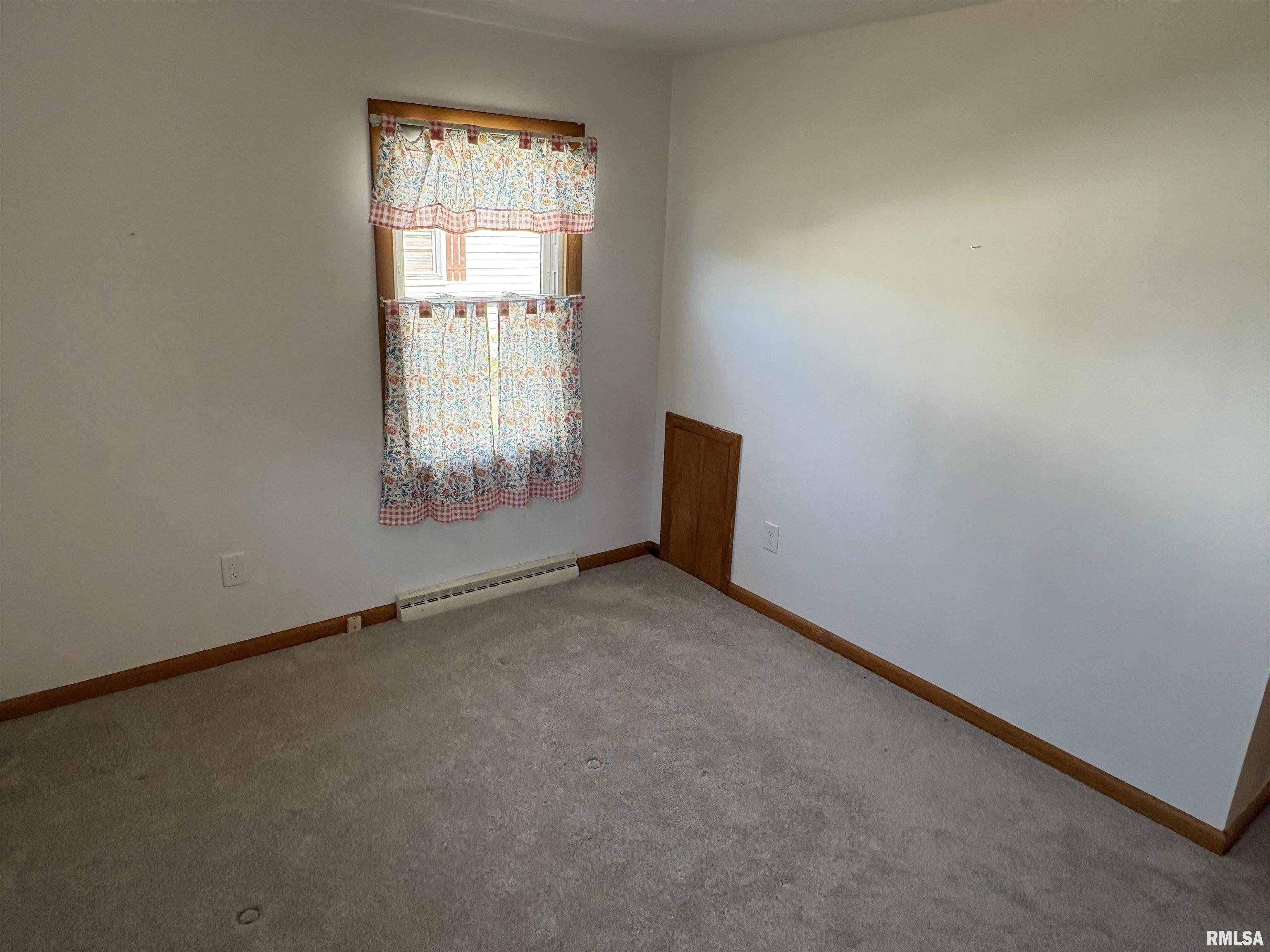 870 Park View Road Galesburg, IL 61401 - Photo 27 of 60