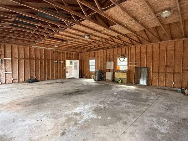 $325,000 | 1660 Lyman Hendry Road, Perry, FL 32347