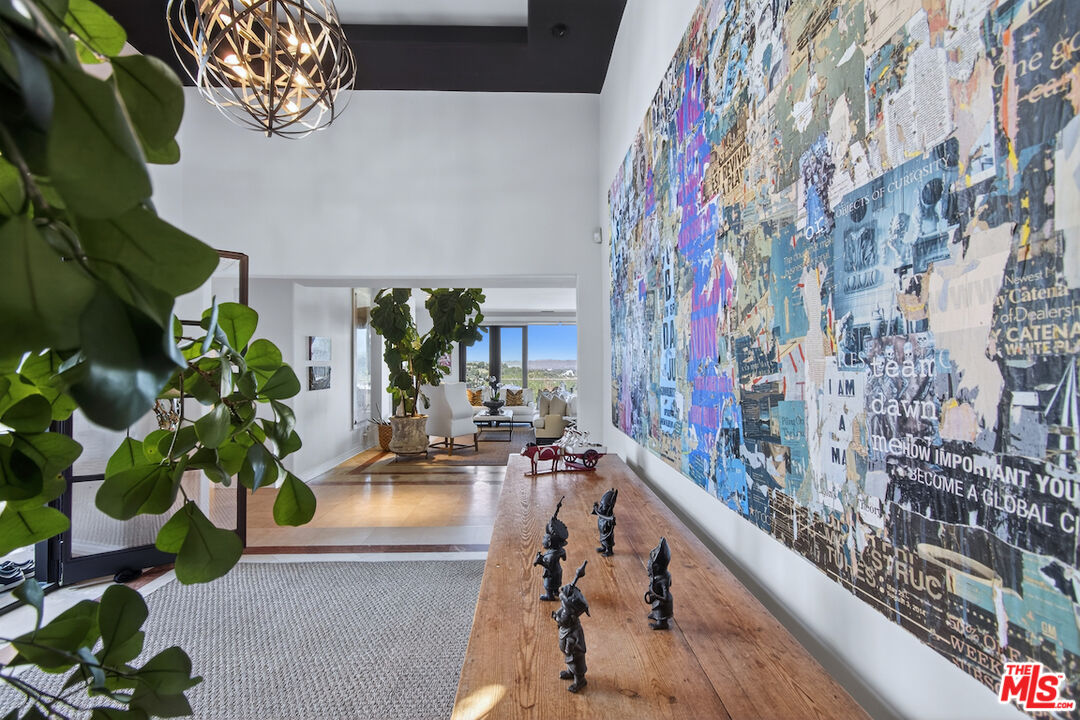 4039 Cody Road Sherman Oaks, CA 91403 - Photo 7 of 52