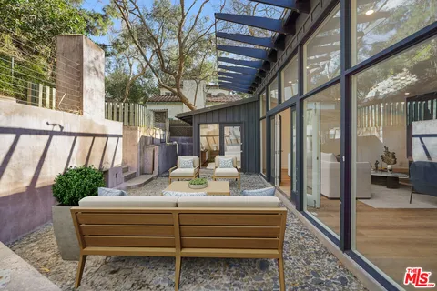 $1,798,000 | Undisclosed Address, Beverly Hills, CA 90210