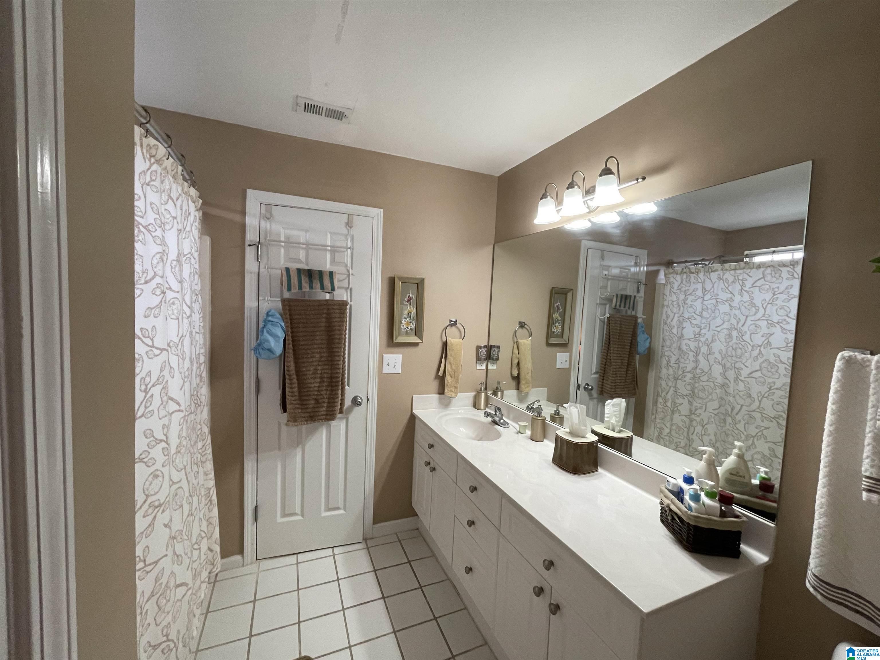 5609 Kemberton Way Pinson, AL 35126 - Photo 6 of 26