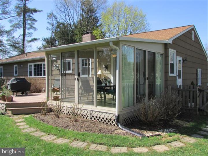 4 Lochatong Road Ewing, NJ 08628 - Photo 21 of 25 Sun Room