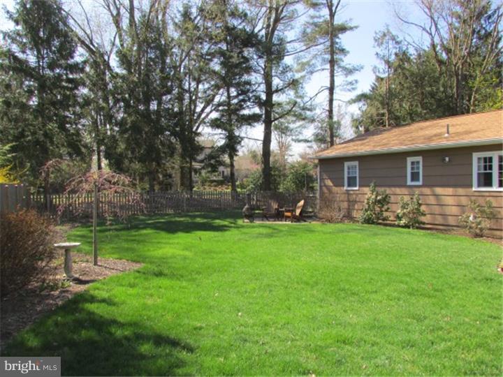 4 Lochatong Road Ewing, NJ 08628 - Photo 24 of 25 View in Back