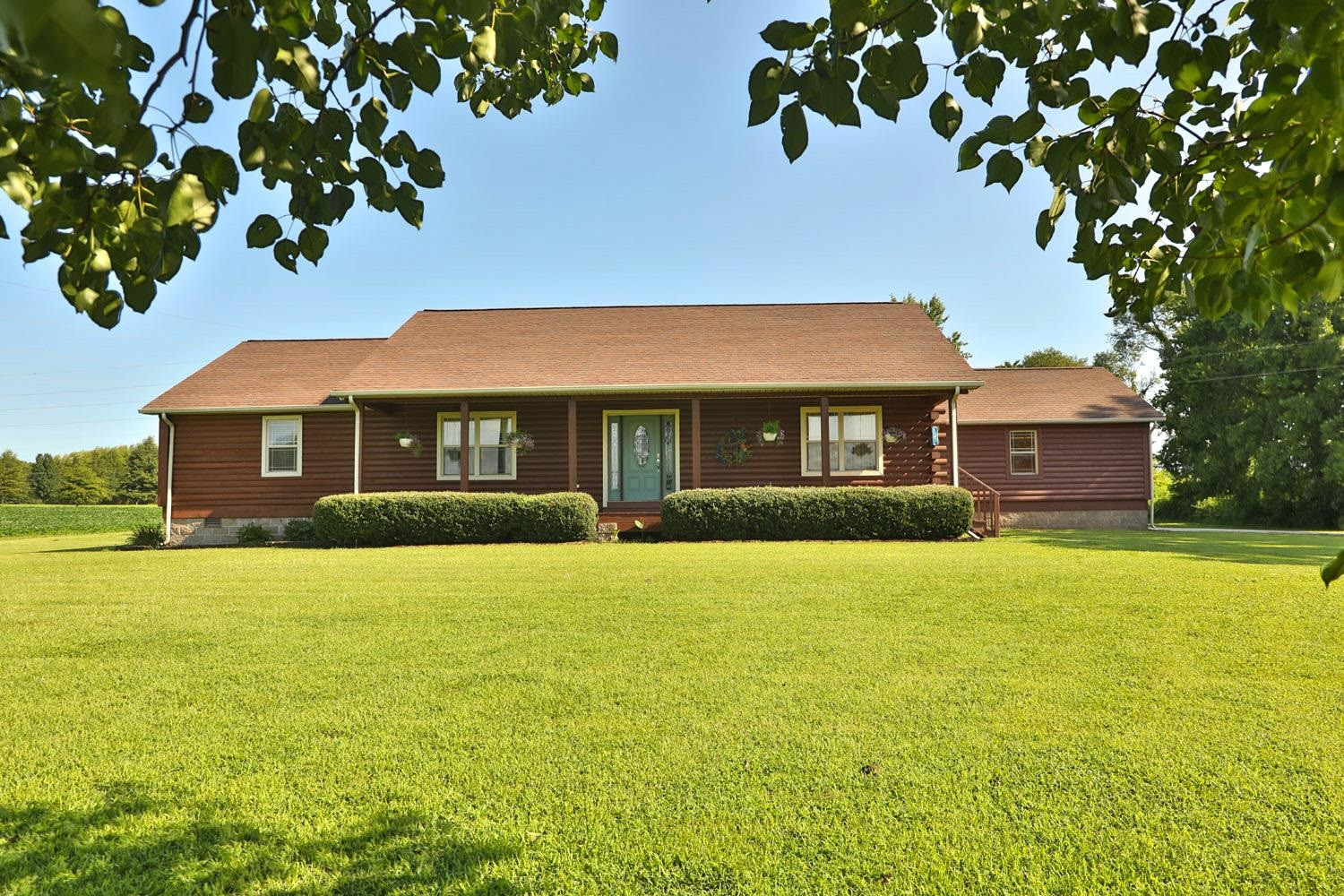 1937 Hyndsver Road Martin, TN 38237 - Photo 1 of 21 a front view of a house with a yard
