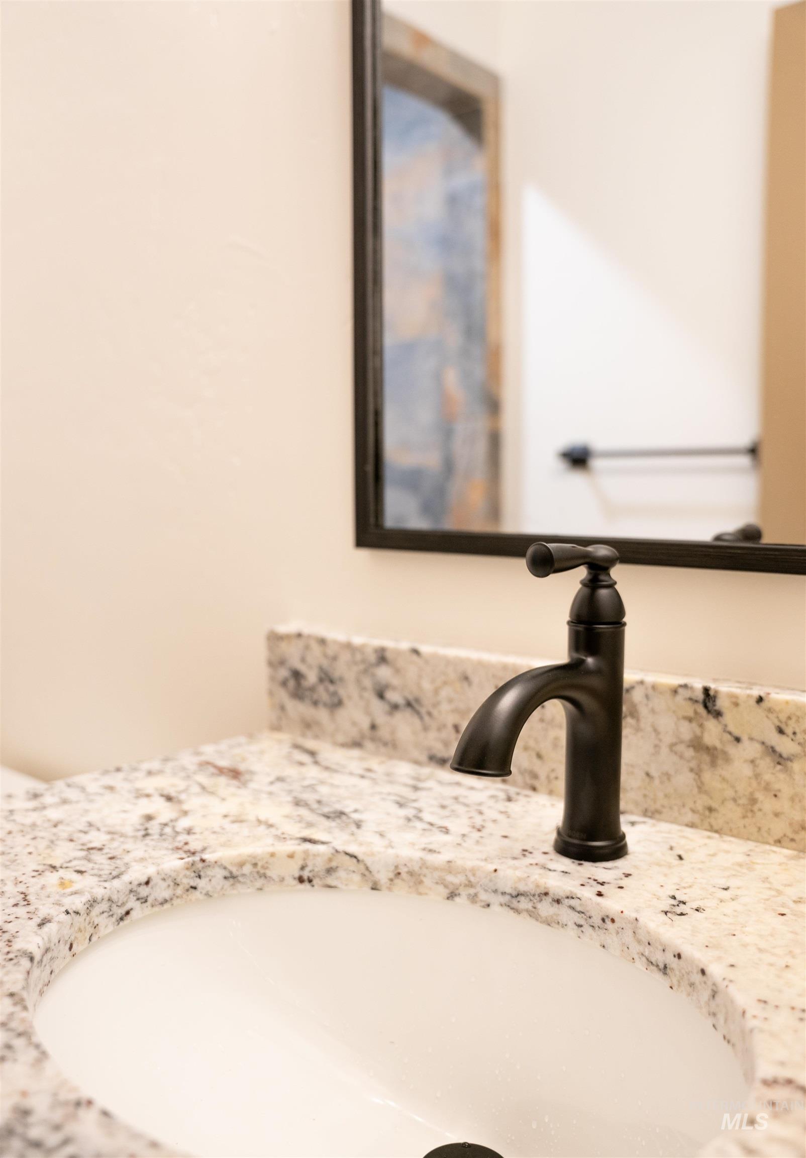 2219 Powers Drive Lewiston, ID 83501 - Photo 17 of 31