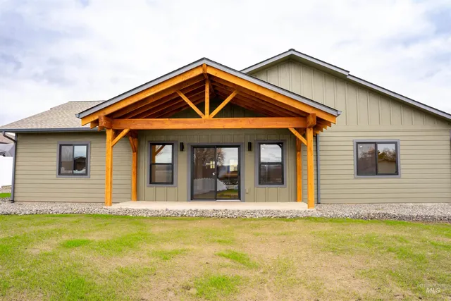 $555,000 | 2219 Powers Drive, Lewiston, ID 83501