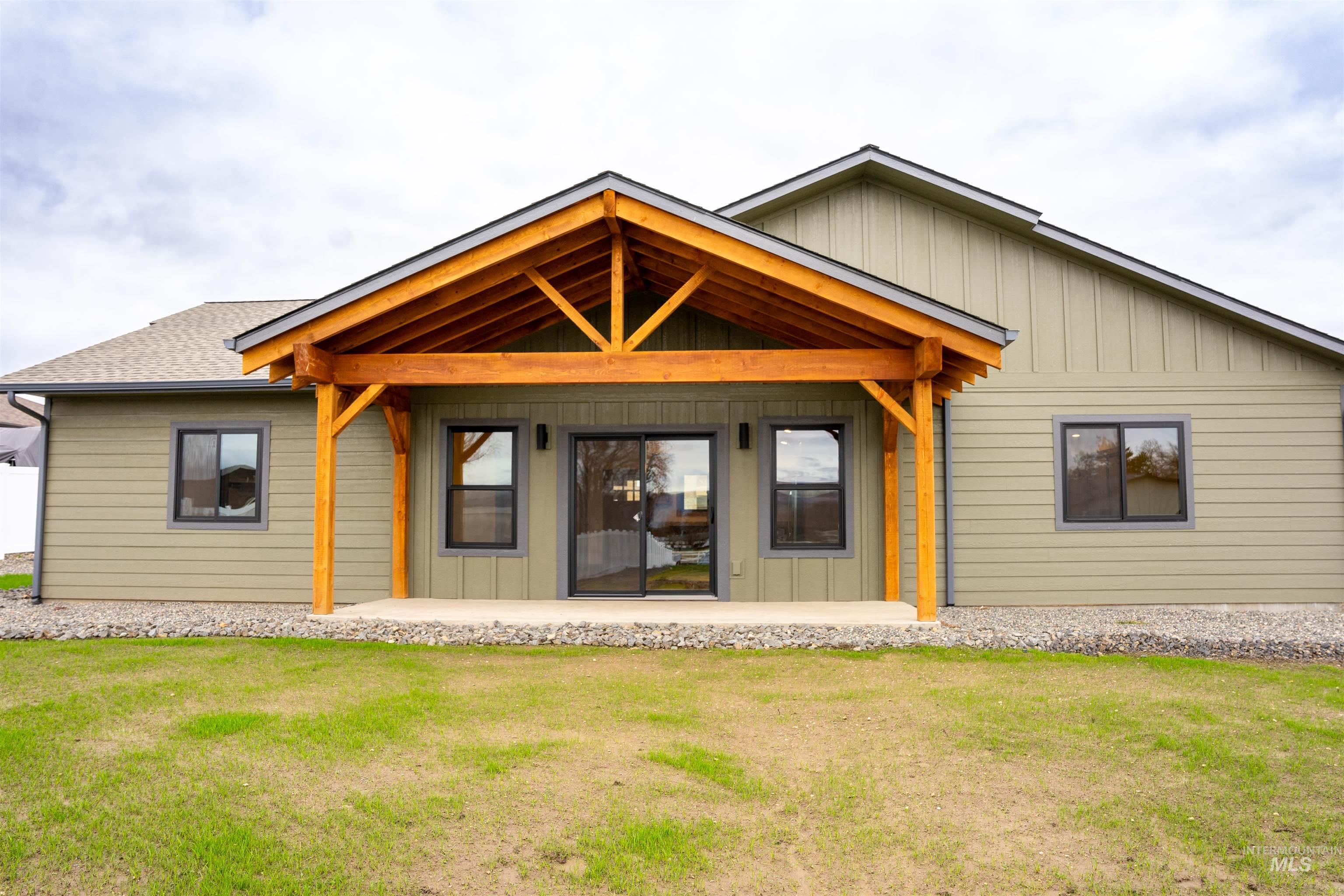 2219 Powers Drive Lewiston, ID 83501 - Photo 4 of 31