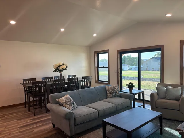 $555,000 | 2219 Powers Drive, Lewiston, ID 83501