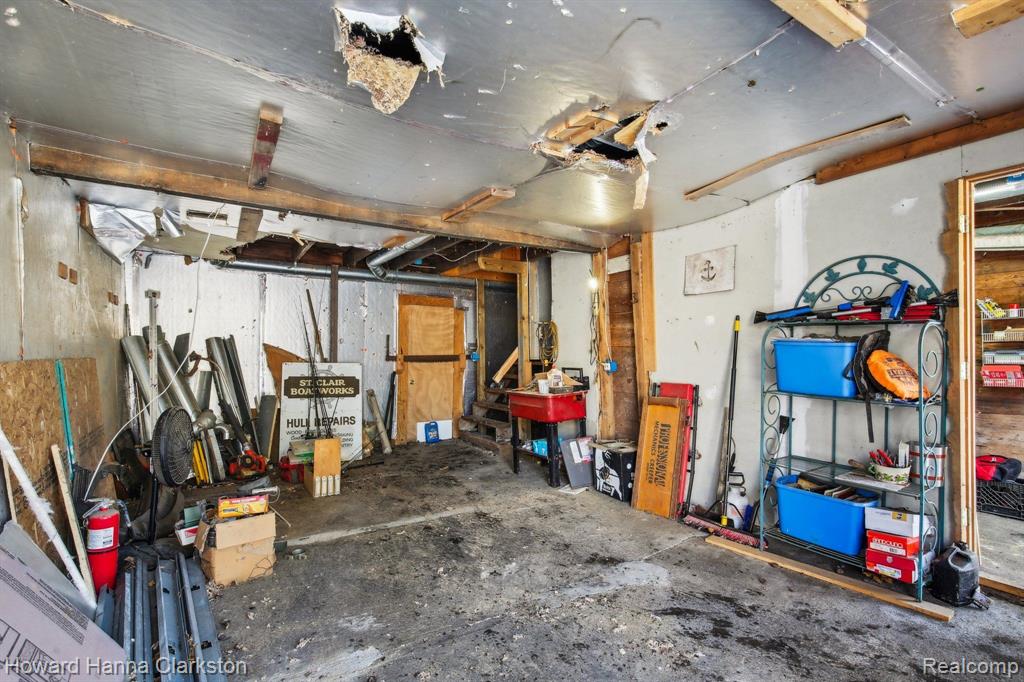 701 West Commerce Road Commerce Township, MI 48382 - Photo 44 of 63