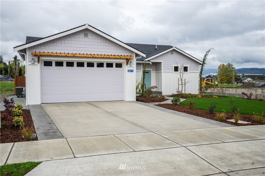 4018 McLaughlin Road Mount Vernon, WA 98273 - Photo 1 of 19 Gallery Image 1