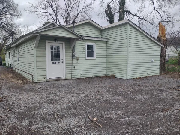 $1,450 | 143 Morrison Street, Unit 2, Gallatin, TN 37066