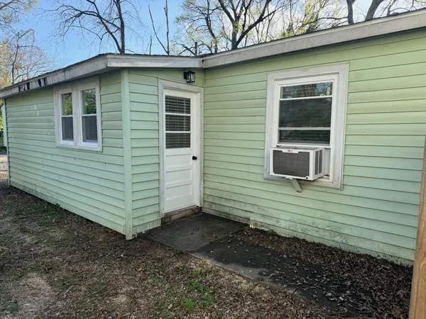 $1,450 | 143 Morrison Street, Unit 2, Gallatin, TN 37066