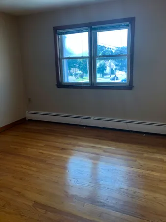 $1,500 | 910 Boston Post Road, Unit 3, West Haven, CT 06516