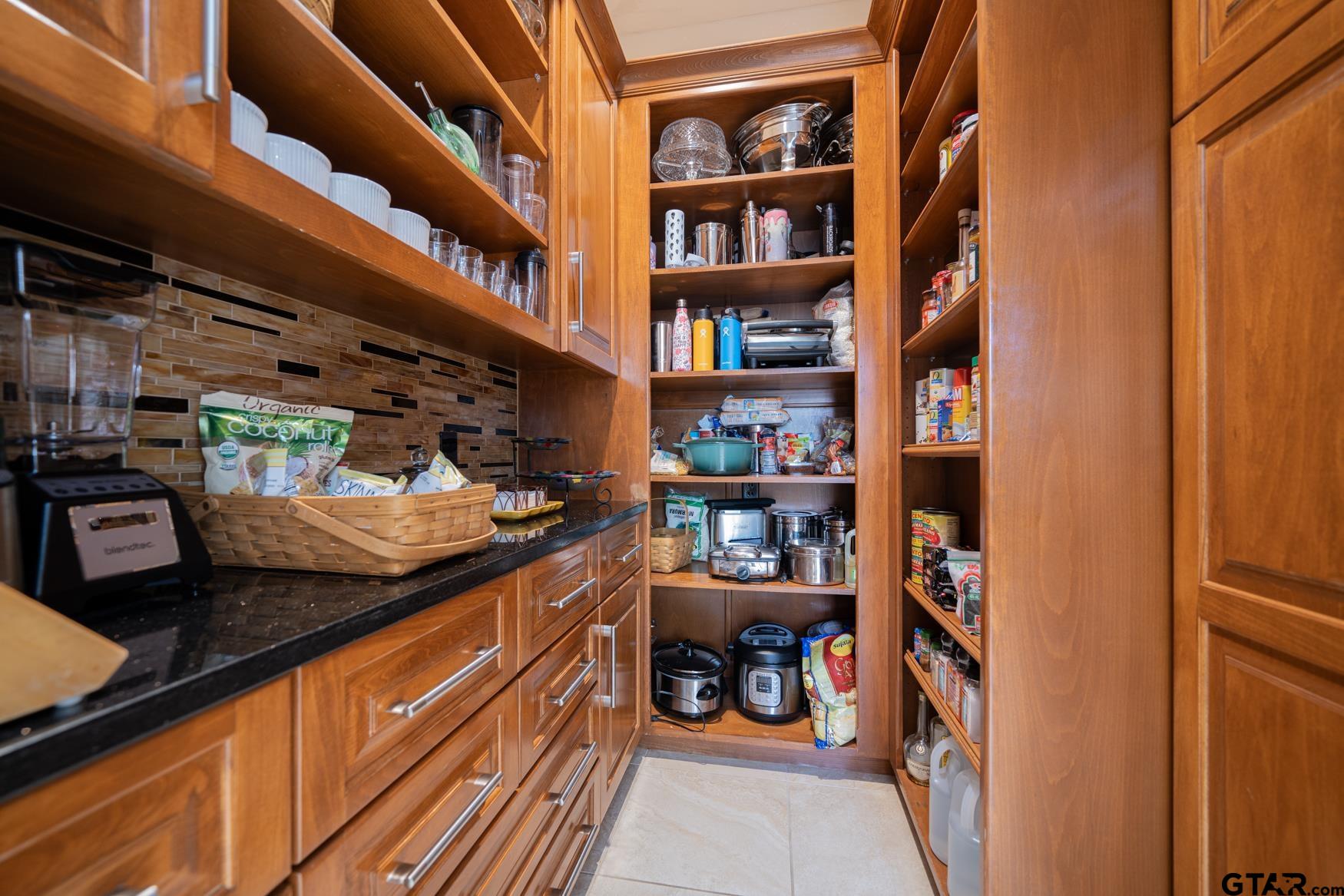 3 Lakeside Drive Longview, TX 75604 - Photo 8 of 41 a view of a storage & utility room