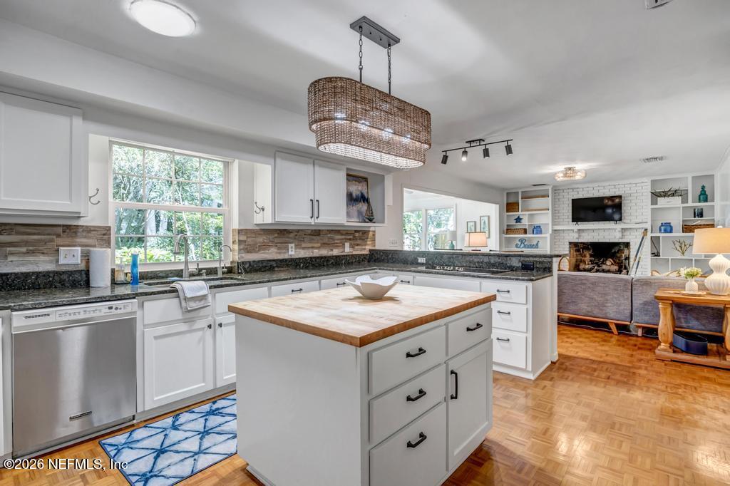 1452 Seminole Road Atlantic Beach, FL 32233 - Photo 21 of 52 1452 Seminole Rd-21