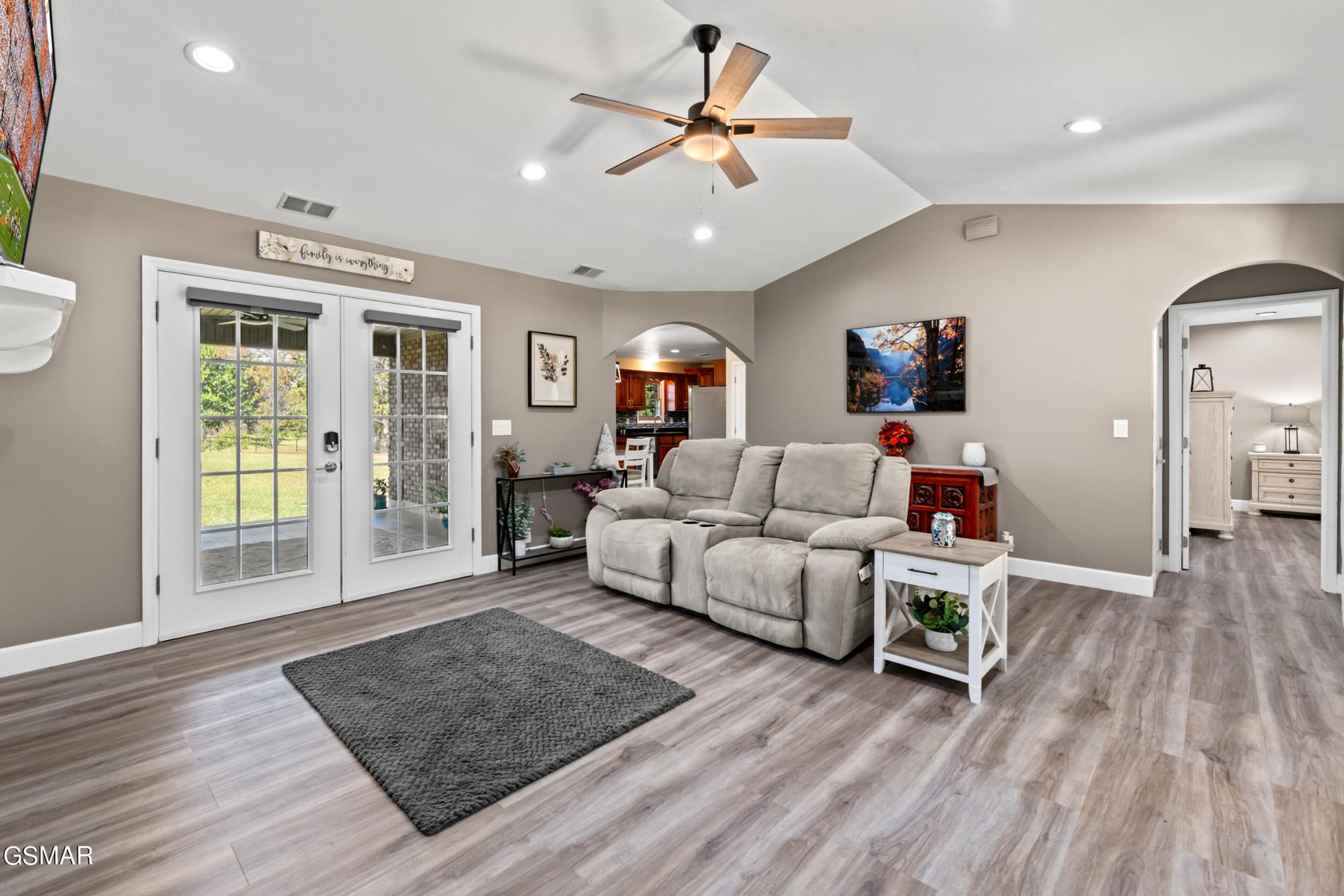 629 Cummings Chapel Road Sevierville, TN 37876 - Photo 11 of 49 Gallery Image 11