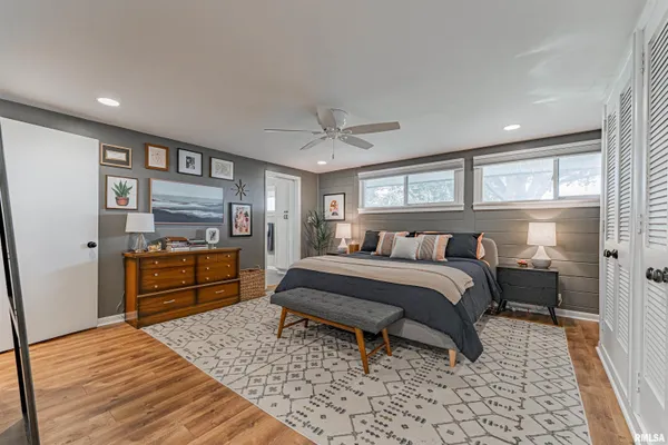 $415,000 | 1351 Home Avenue, Lincoln, IL 62656