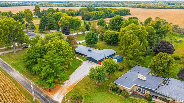 $415,000 | 1351 Home Avenue, Lincoln, IL 62656