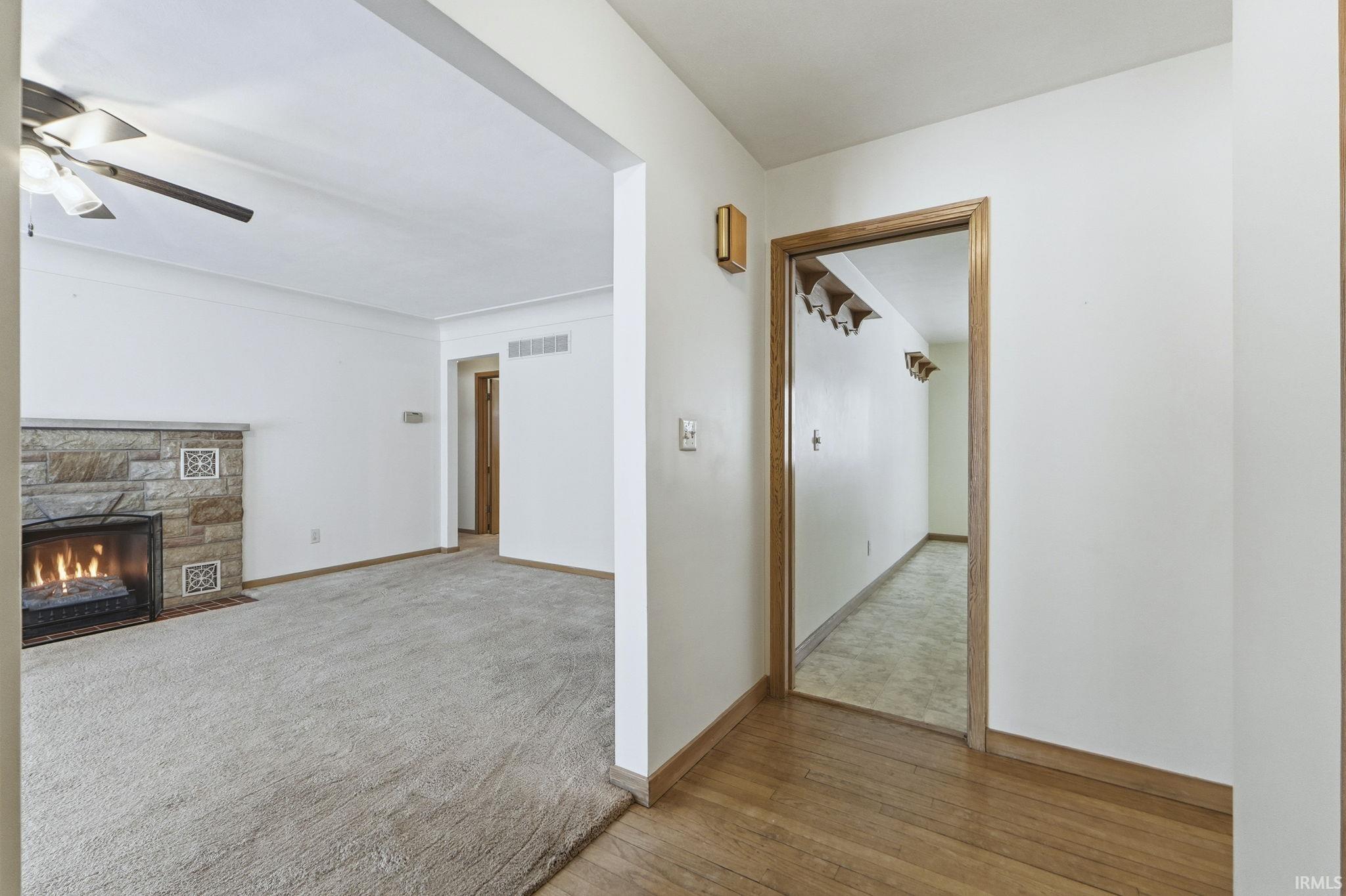 7914 Rothman Road Fort Wayne, IN 46835 - Photo 4 of 36 Gallery Image 4