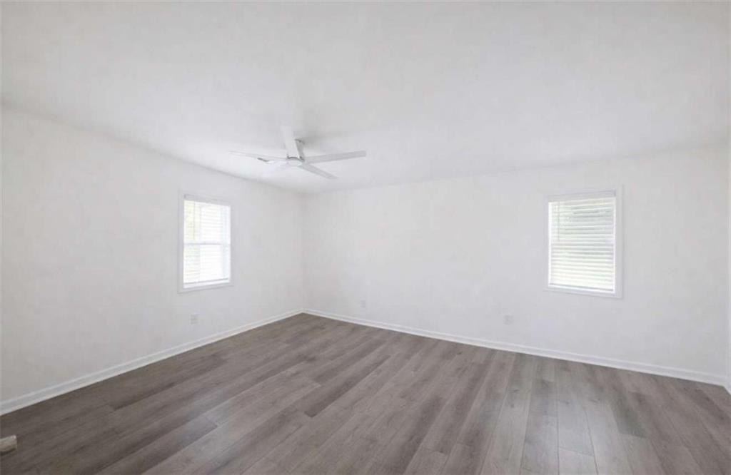 839 Commodore Drive Northwest Atlanta, GA 30318 - Photo 10 of 12