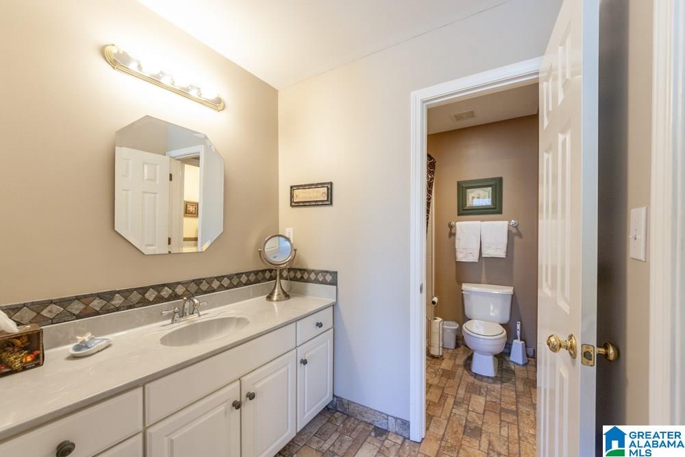 104 Hampton Lane Pelham, AL 35124 - Photo 40 of 50