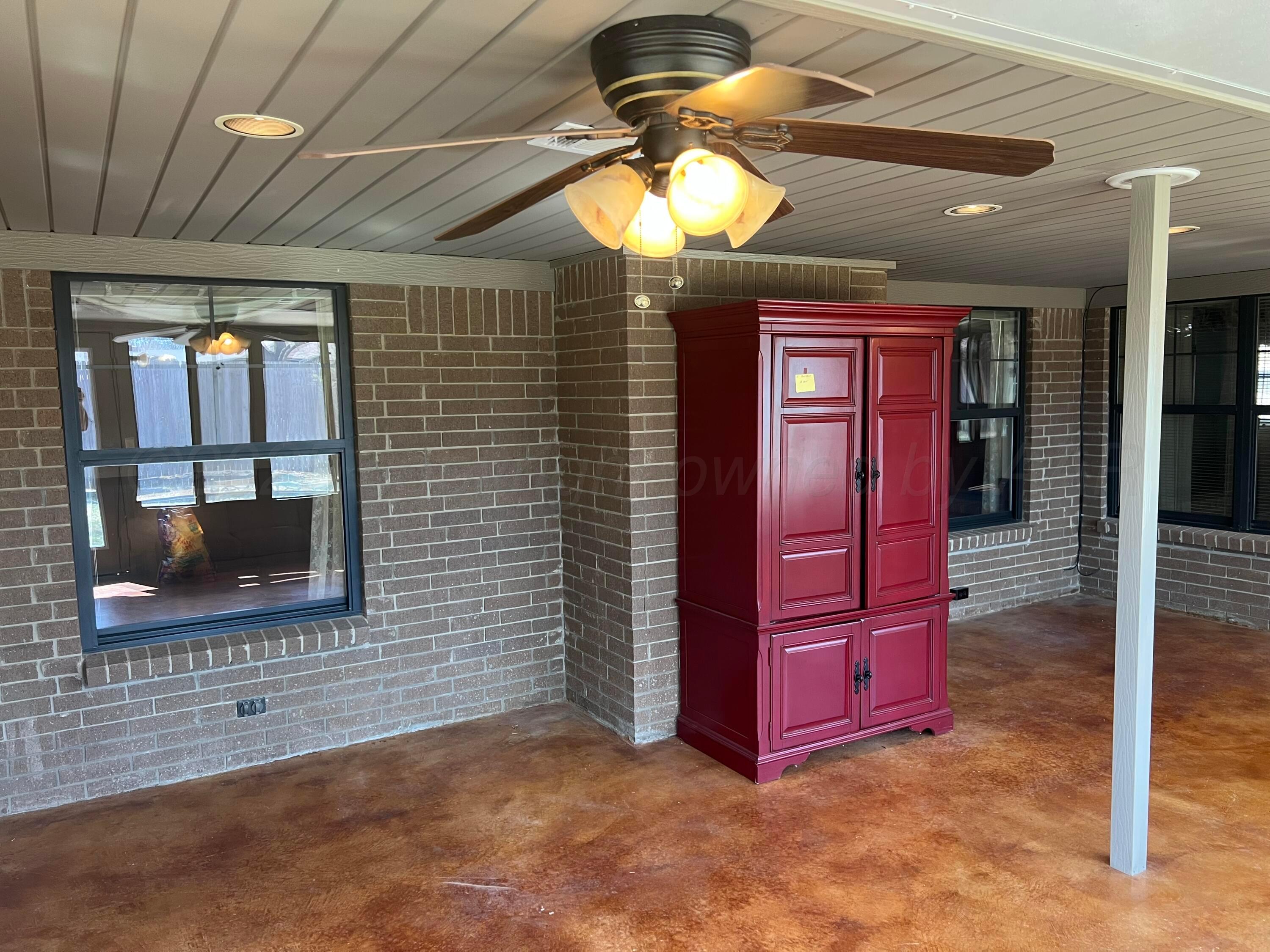 7115 Gainsborough Road Amarillo, TX 79106 - Photo 70 of 81 a view of a storage & utility room
