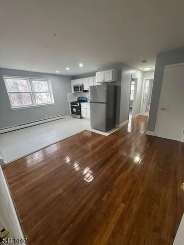 $1,500 | 711 Plainfield Avenue, Unit 1F, Plainfield, NJ 07060