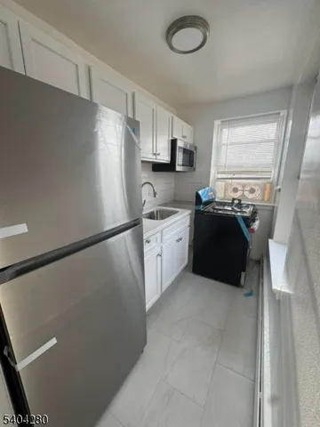 $1,500 | 711 Plainfield Avenue, Unit 1F, Plainfield, NJ 07060