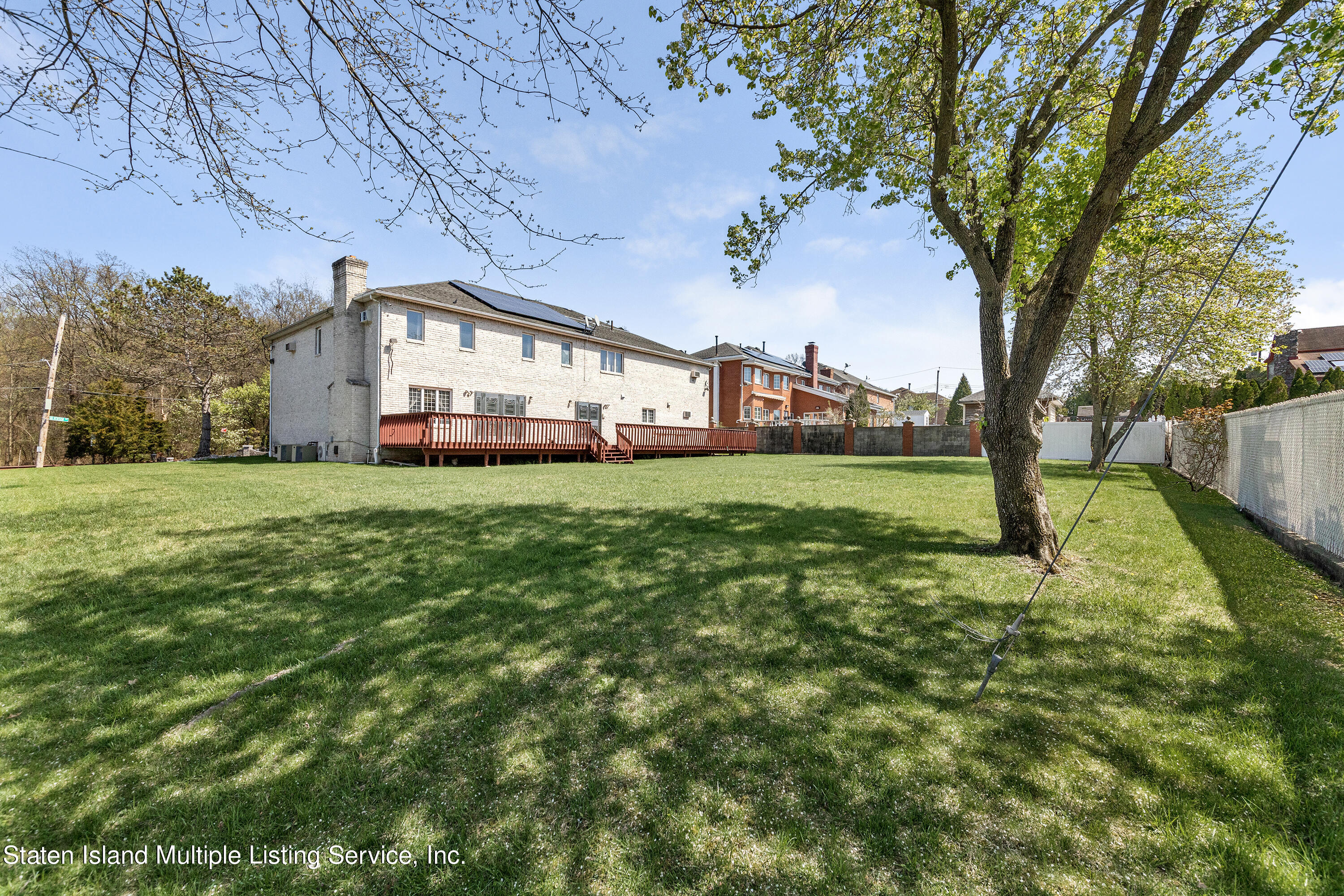 Undisclosed Address Staten Island, NY 10309 - Photo 20 of 27 20