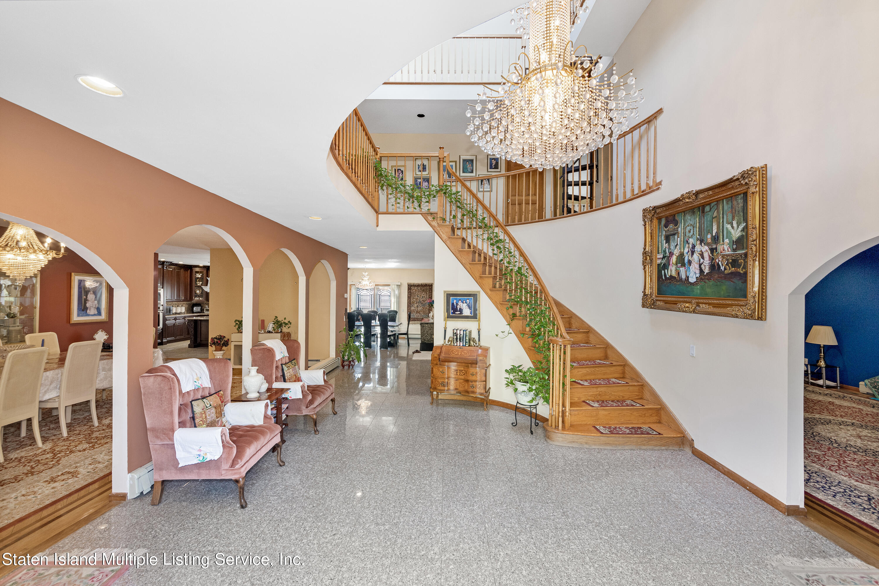 Undisclosed Address Staten Island, NY 10309 - Photo 3 of 27 3